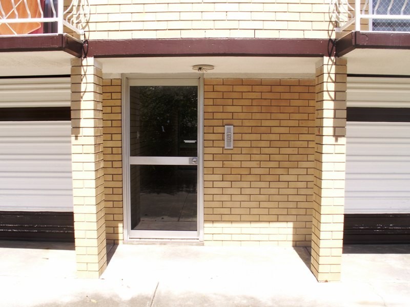 1/9 Lisson Grove, Wooloowin QLD 4030