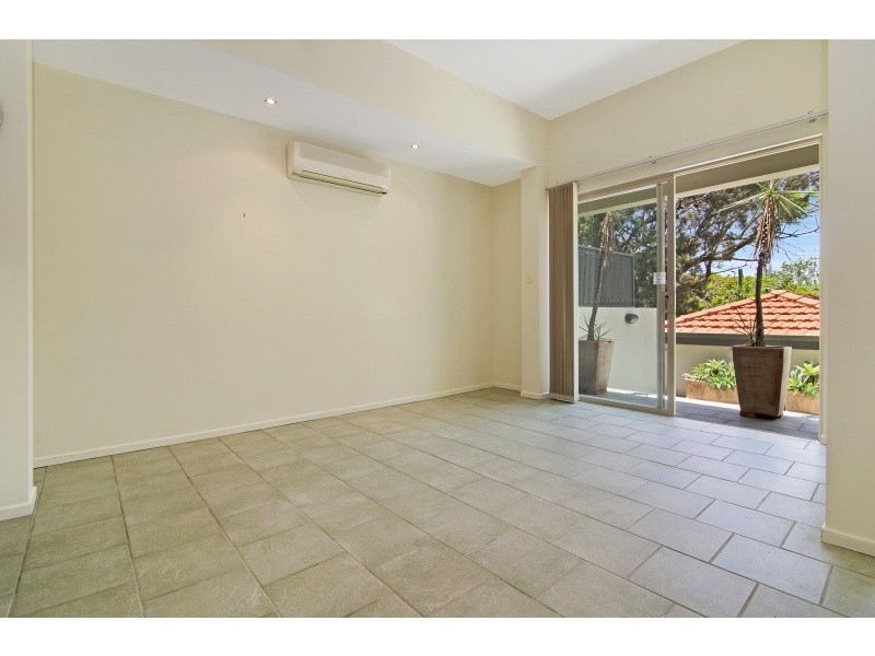 12 Boomerang Street, Lutwyche QLD 4030