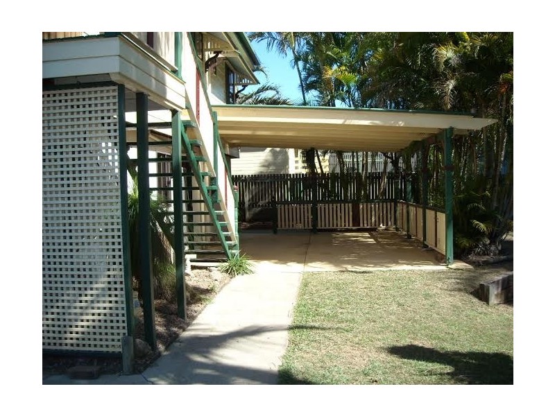 9 Sheaves Road, Kallangur QLD 4503