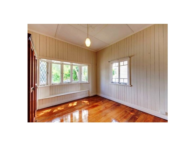 44 Bale Street, Albion QLD 4010