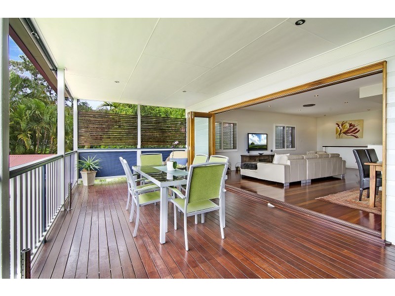 12 Eleventh Avenue, Kedron QLD 4031