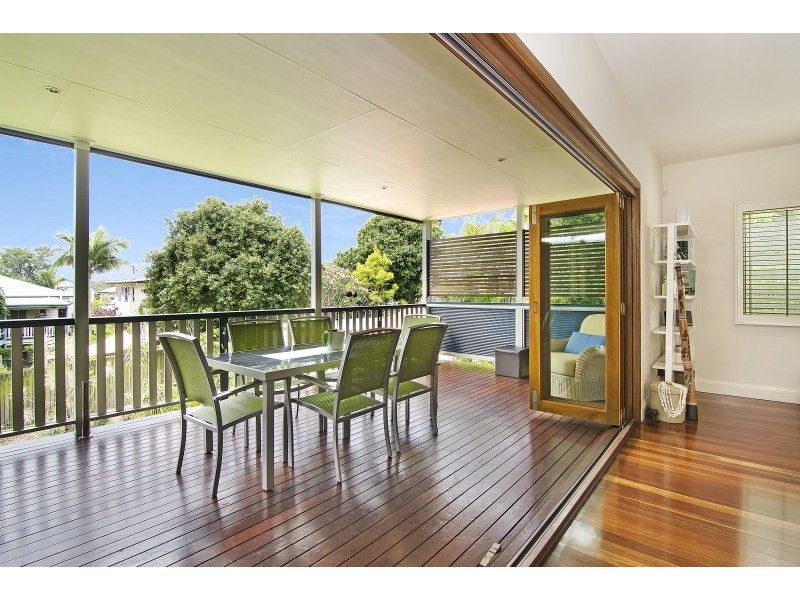 12 Eleventh Avenue, Kedron QLD 4031