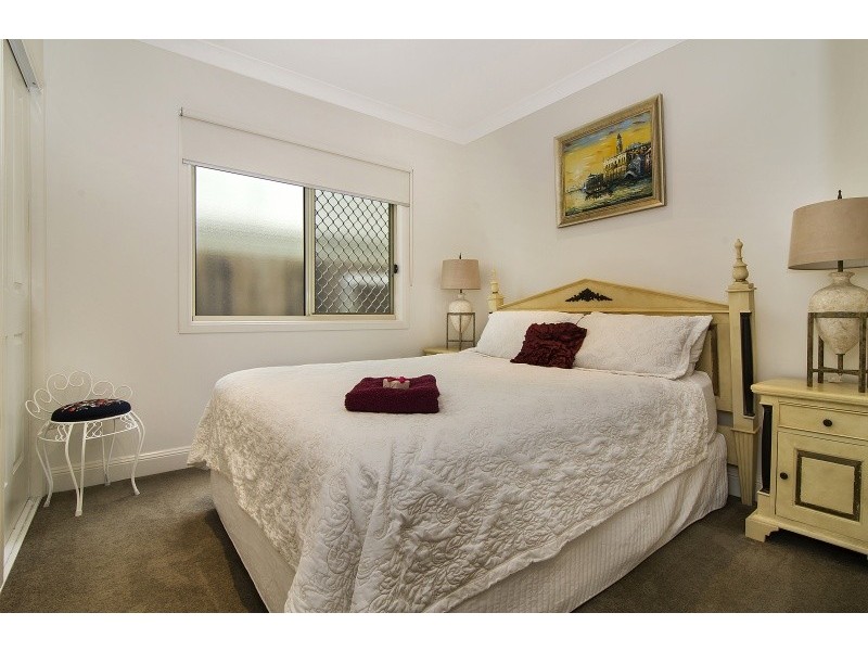 12 Eleventh Avenue, Kedron QLD 4031