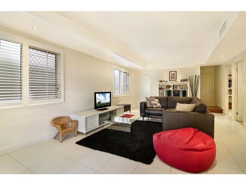 12 Eleventh Avenue, Kedron QLD 4031