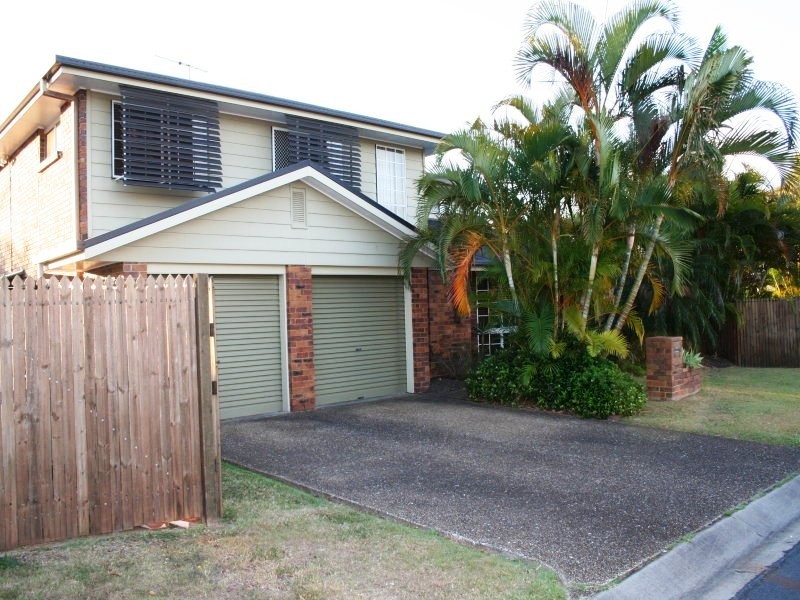 1 Gregory Place, Albany Creek QLD 4035