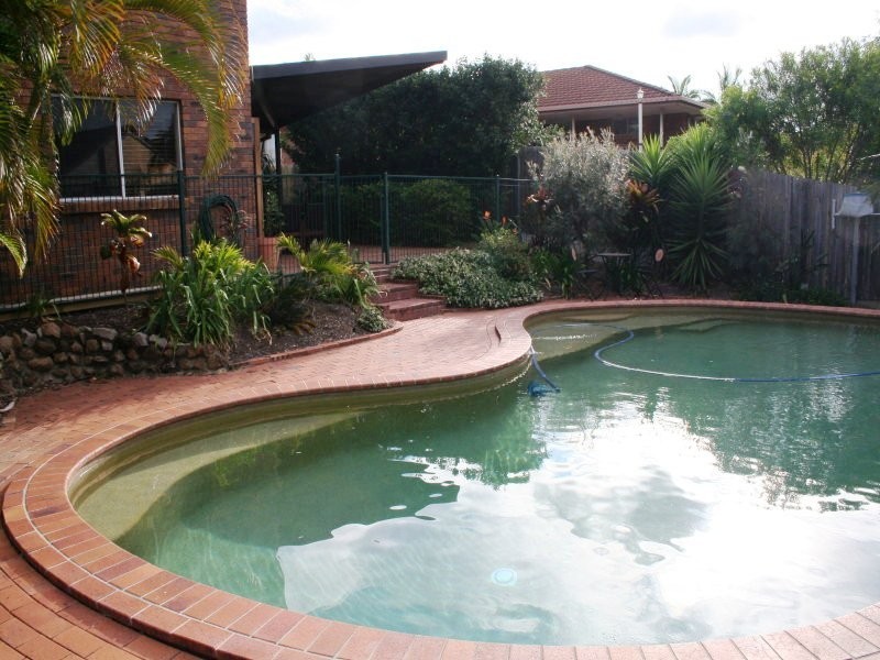 1 Gregory Place, Albany Creek QLD 4035