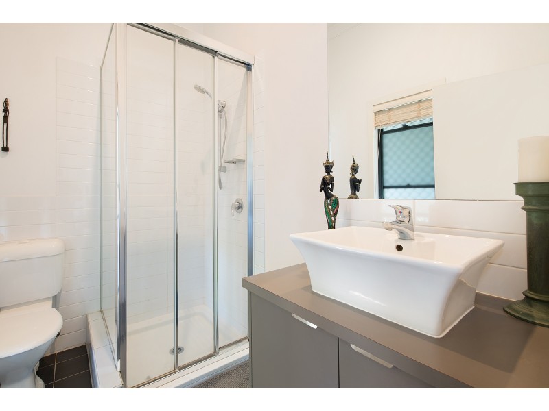 2/9 Windsor Street, Hamilton QLD 4007