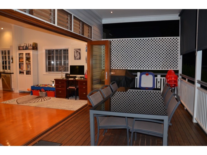 48 Ninth Avenue, Kedron QLD 4031