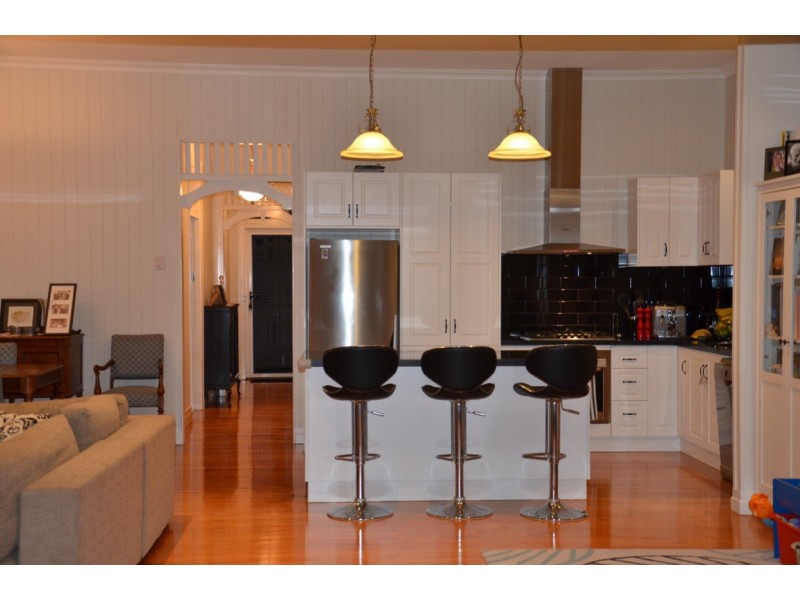 48 Ninth Avenue, Kedron QLD 4031