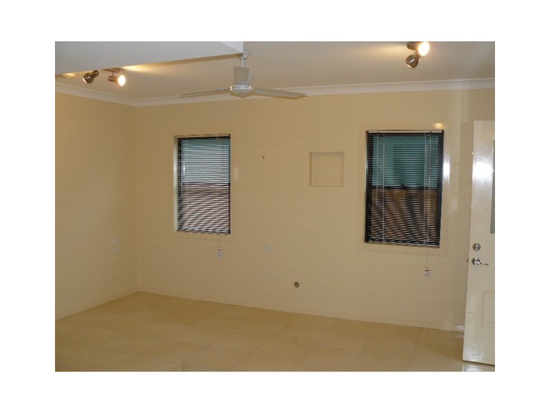 4/3 Tarm Street, Wavell Heights QLD 4012