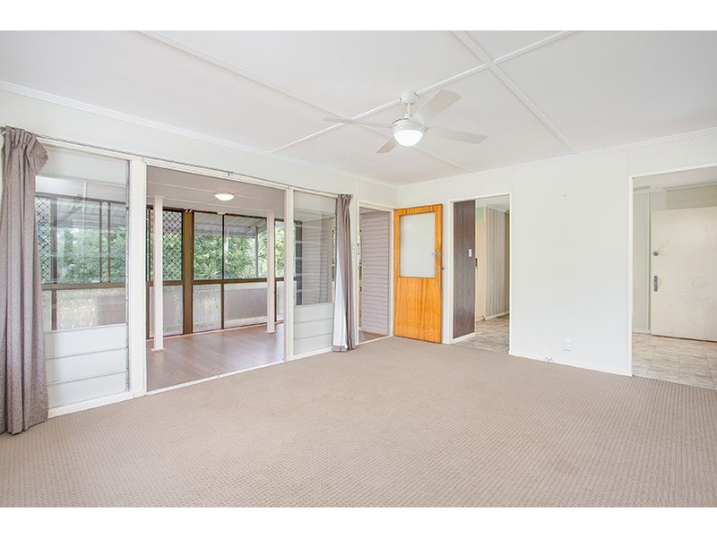 8 Gardiner Street, Lawnton QLD 4501