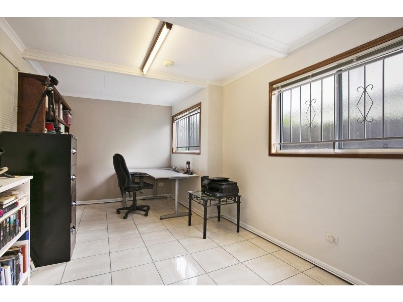 31 Glenfern Avenue, Kedron QLD 4031