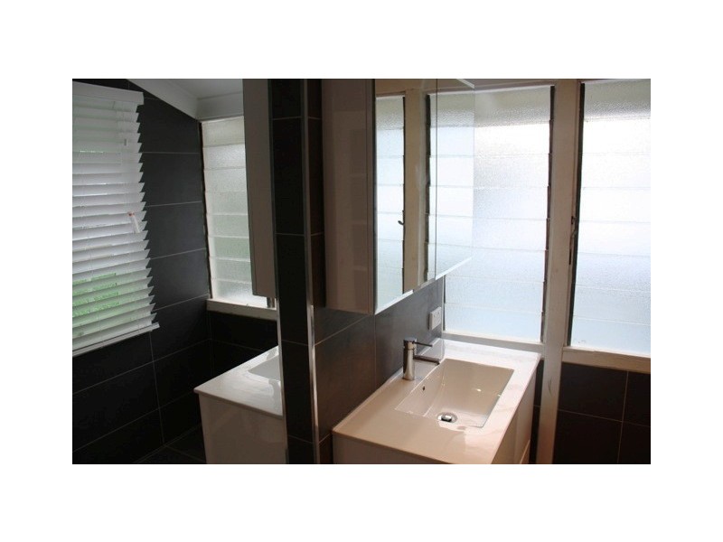 40A Eighth Avenue, Kedron QLD 4031