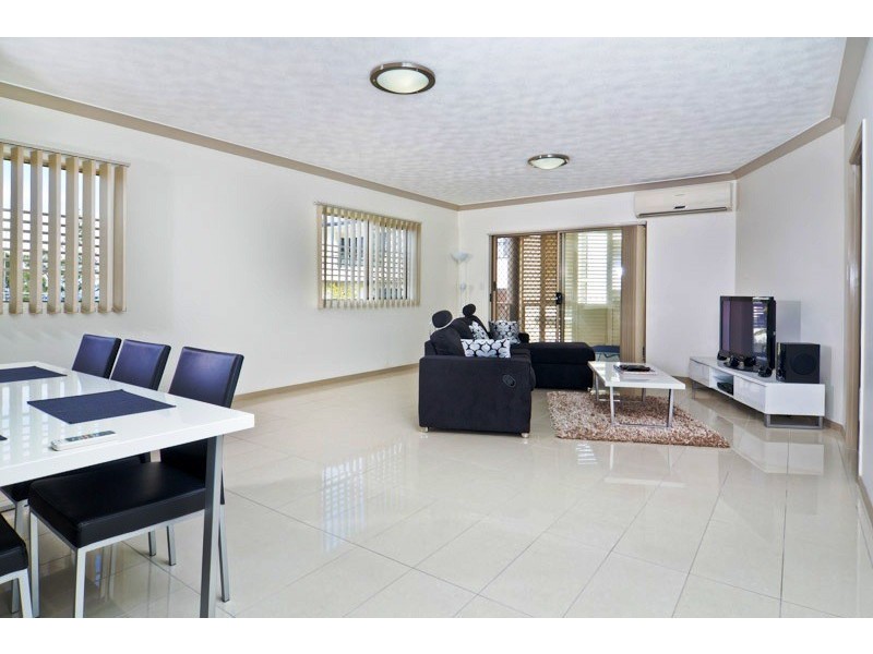 8/7 Annie Street, Woody Point QLD 4019