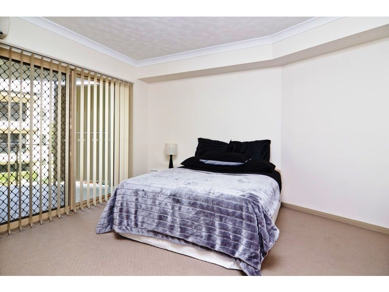 8/7 Annie Street, Woody Point QLD 4019