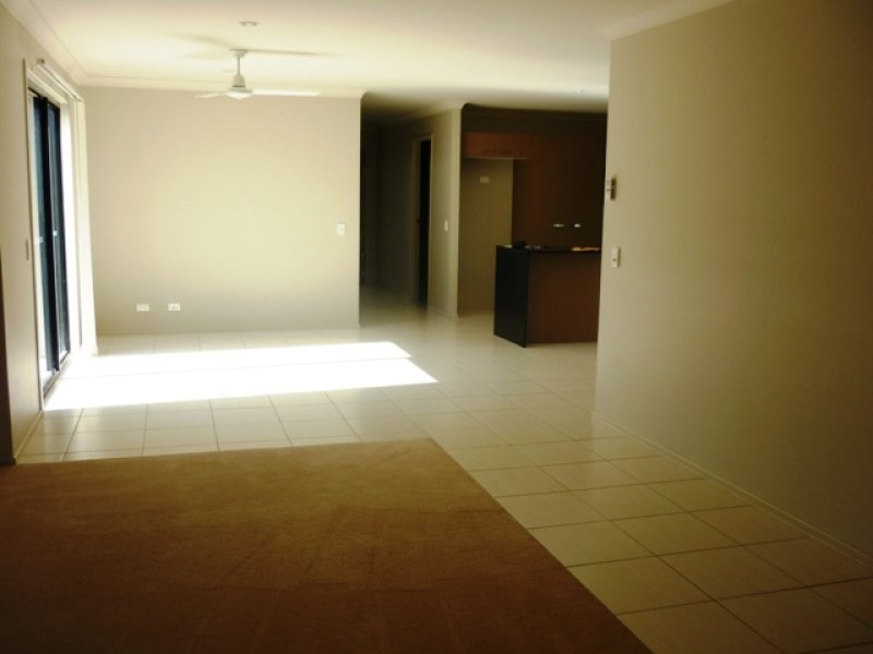 11 Churchill Circuit, Banyo QLD 4014