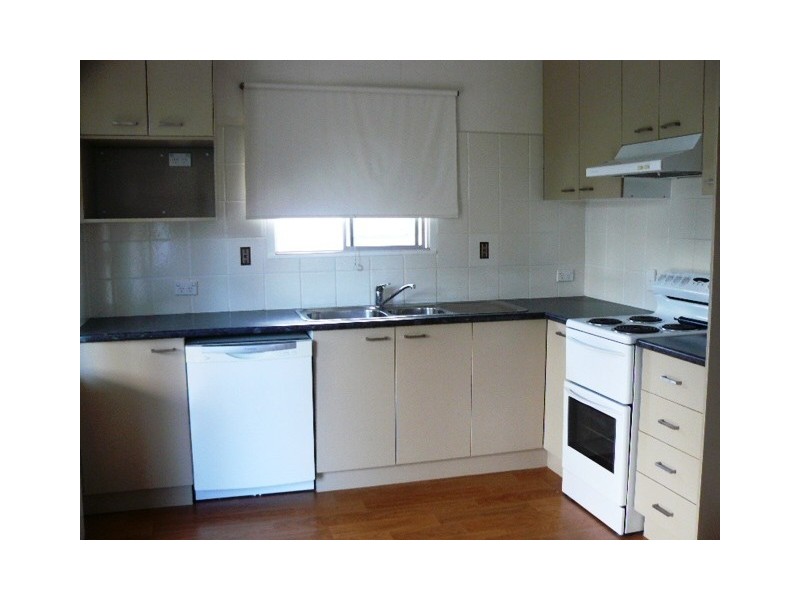 11 York Street, Hamilton QLD 4007