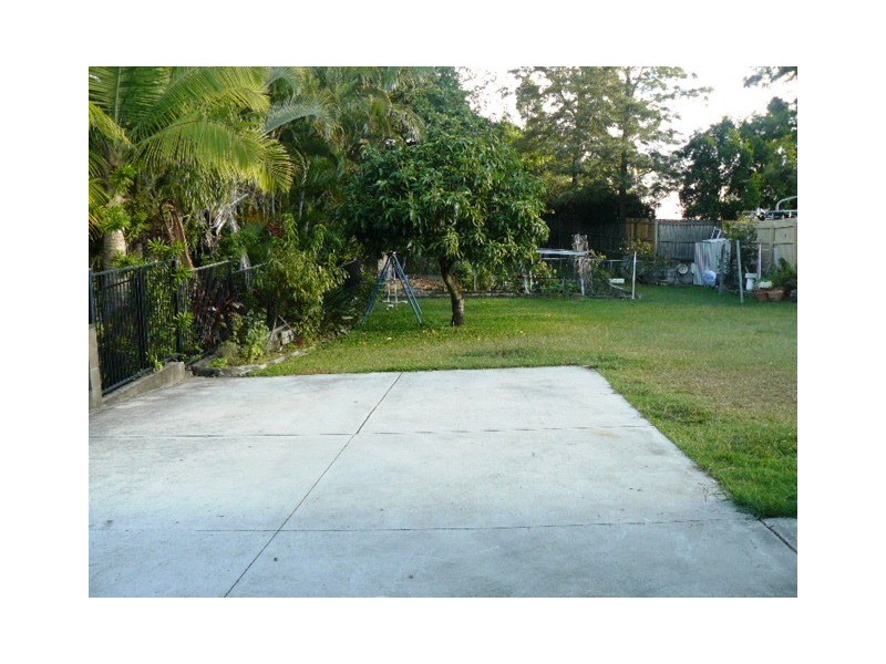 11 York Street, Hamilton QLD 4007