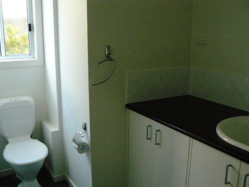 18 Hants Street, Hamilton QLD 4007