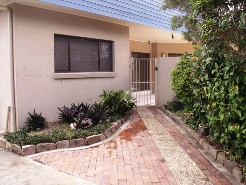 12 Kenna Street, Chermside West QLD 4032