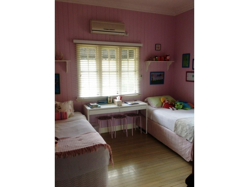 98 Leckie Road, Kedron QLD 4031