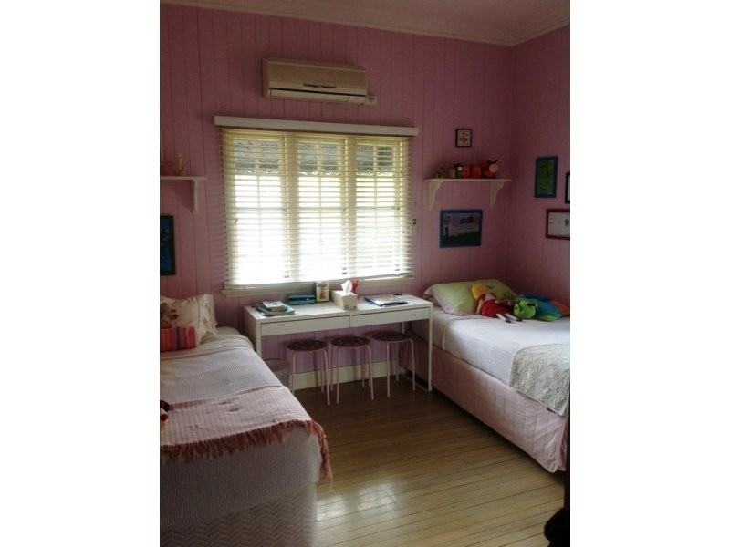 98 Leckie Road, Kedron QLD 4031