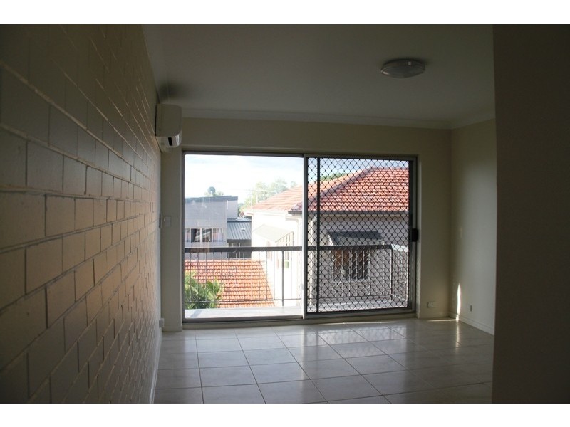 2/29 Morris Street, Wooloowin QLD 4030