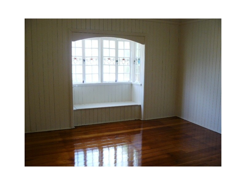 12 Camden Street, Albion QLD 4010