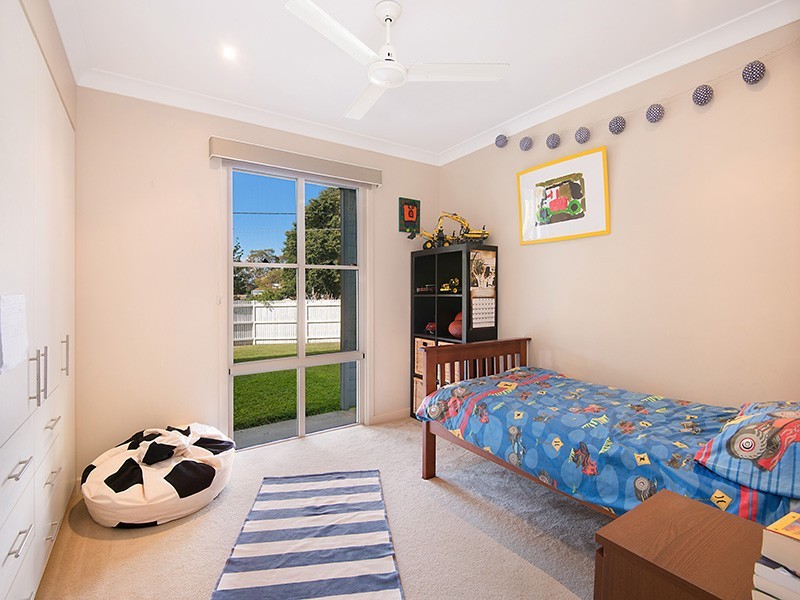 78 Eleventh Avenue, Kedron QLD 4031