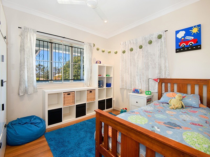 78 Eleventh Avenue, Kedron QLD 4031