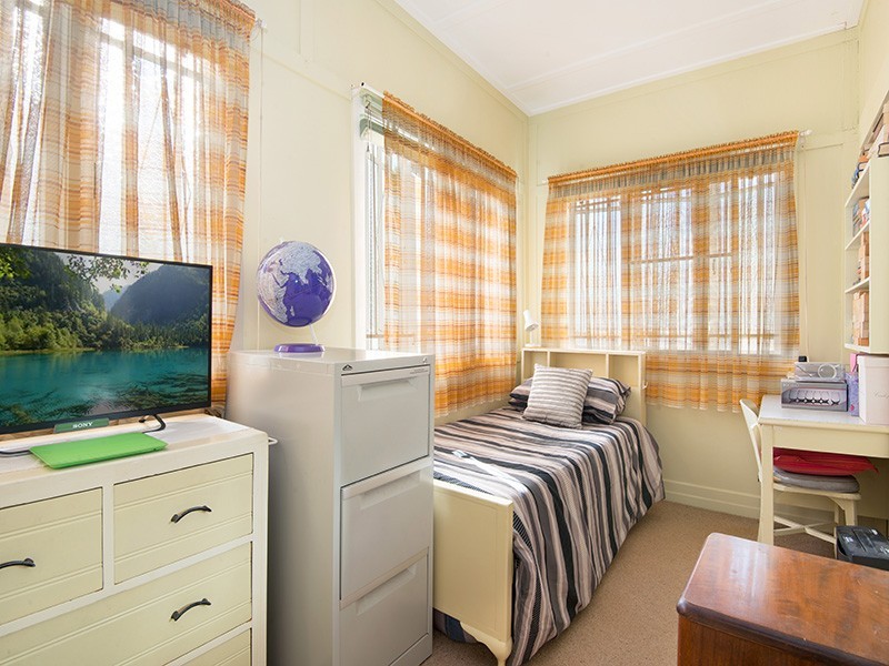 24 Sturt Street, Kedron QLD 4031