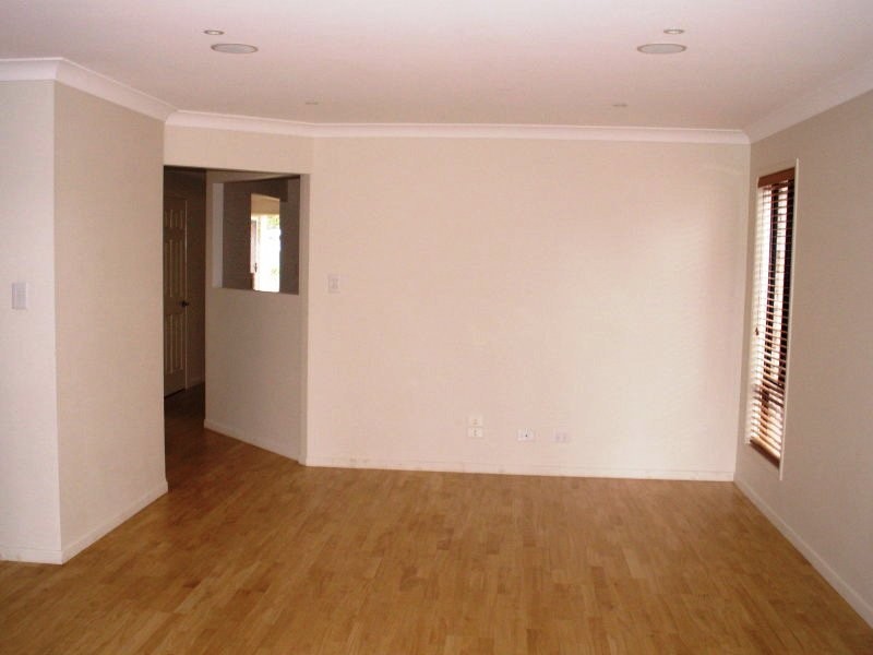 21 Main Avenue, Wavell Heights QLD 4012