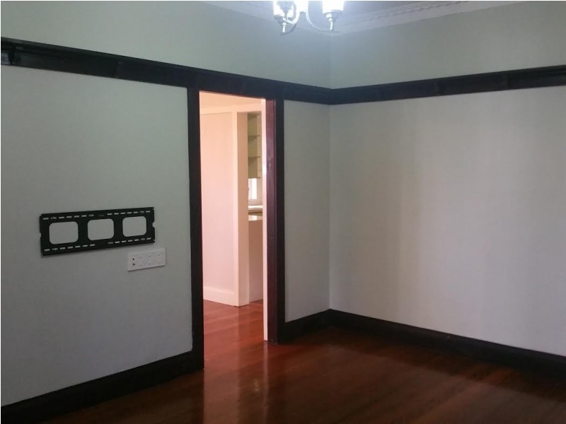 1/24 Grantson  Street, Windsor QLD 4030