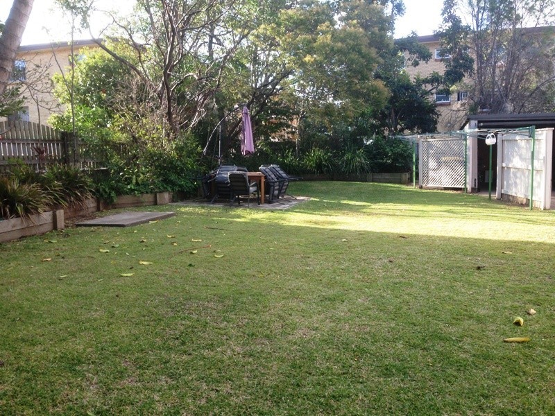 1/24 Grantson  Street, Windsor QLD 4030