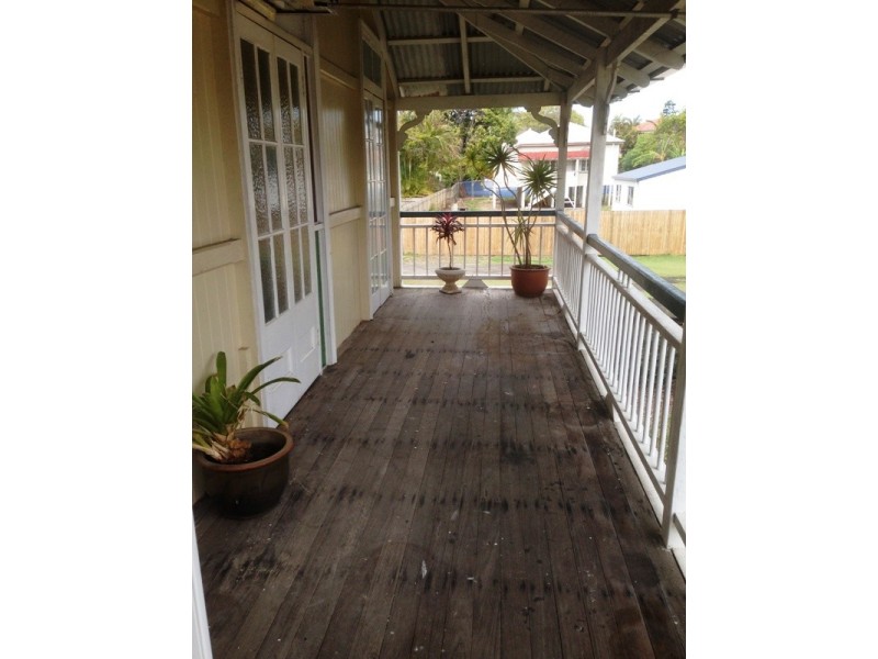 54 Kedron Park Rd, Wooloowin QLD 4030