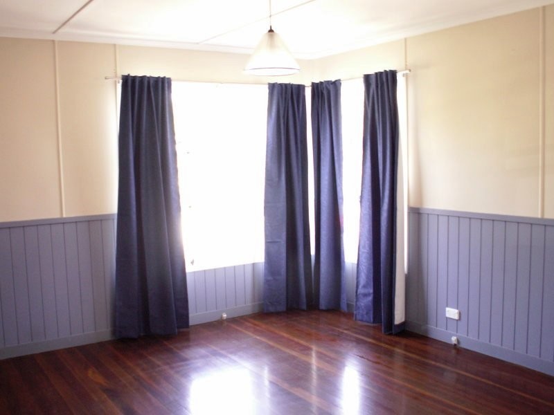 25 Oakey Street, Stafford Heights QLD 4053