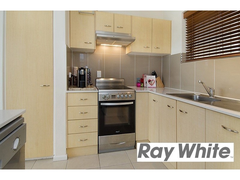 2/37 Reeve Street, Clayfield QLD 4011