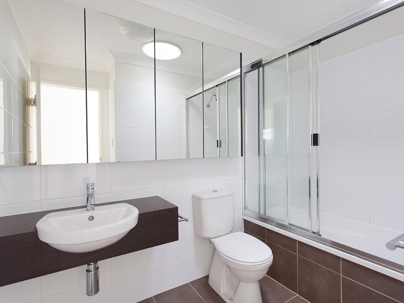 15/36 Tenth Ave, Windsor QLD 4030