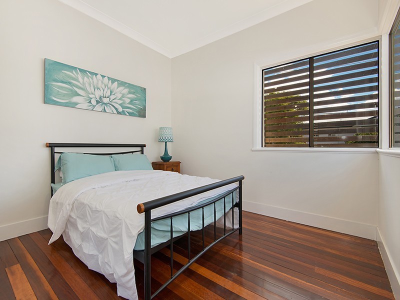 39 Kedron Street, Kedron QLD 4031