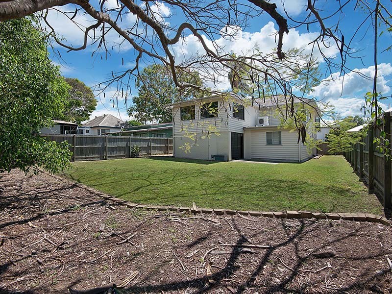 39 Kedron Street, Kedron QLD 4031