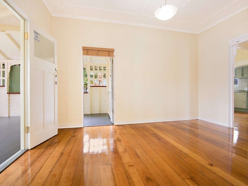 18 Crosby Road, Albion QLD 4010