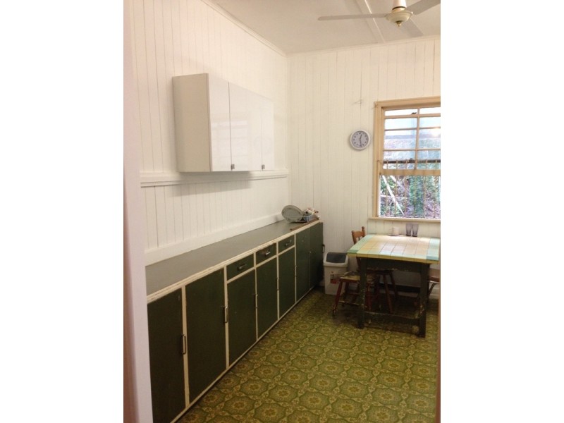 271 Lutwyche Rd, Windsor QLD 4030