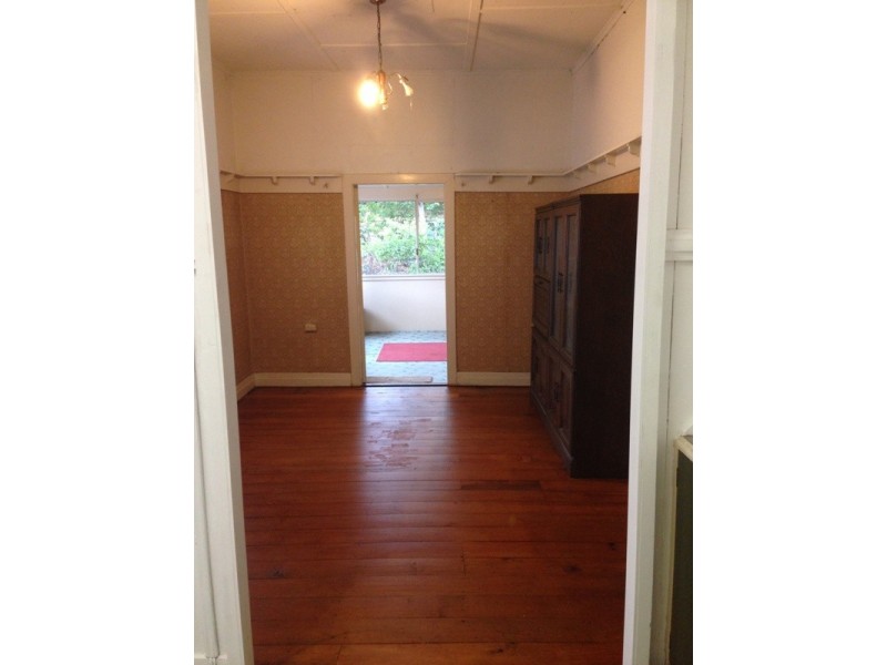 271 Lutwyche Rd, Windsor QLD 4030