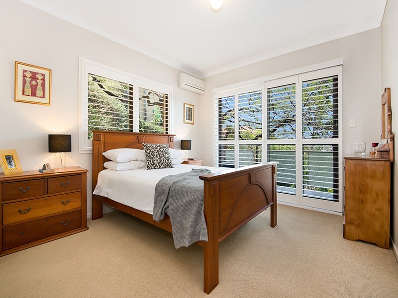 1/24A Crescent Road, Hamilton QLD 4007
