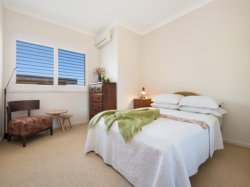1/24A Crescent Road, Hamilton QLD 4007