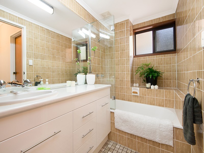 1/24A Crescent Road, Hamilton QLD 4007