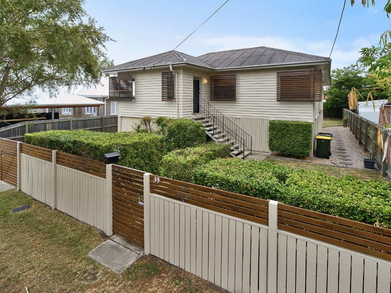 39 Kedron Street, Kedron QLD 4031