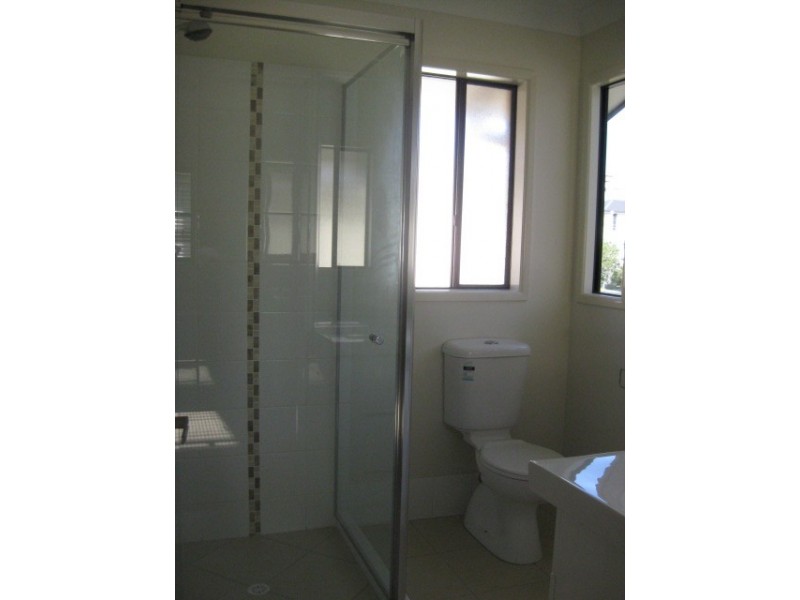 21 Main Avenue, Wavell Heights QLD 4012