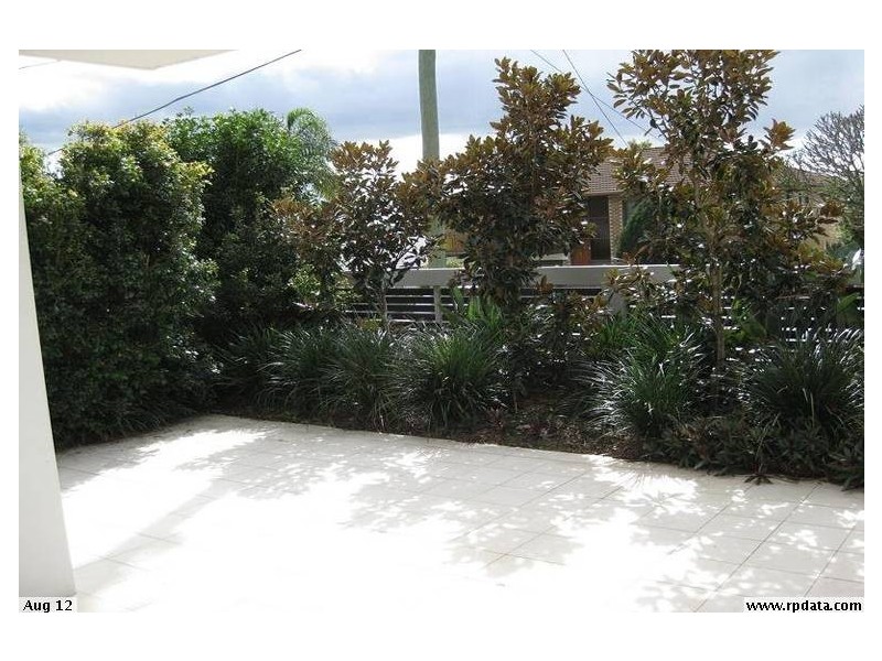 2/36 Stopford Street, Wooloowin QLD 4030