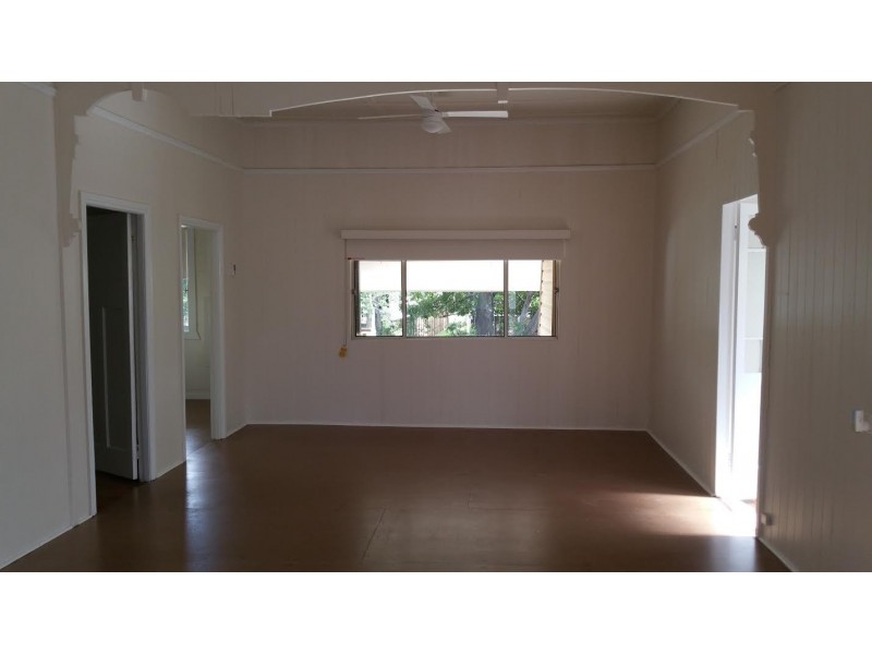 50 Stoneleigh Street, Albion QLD 4010